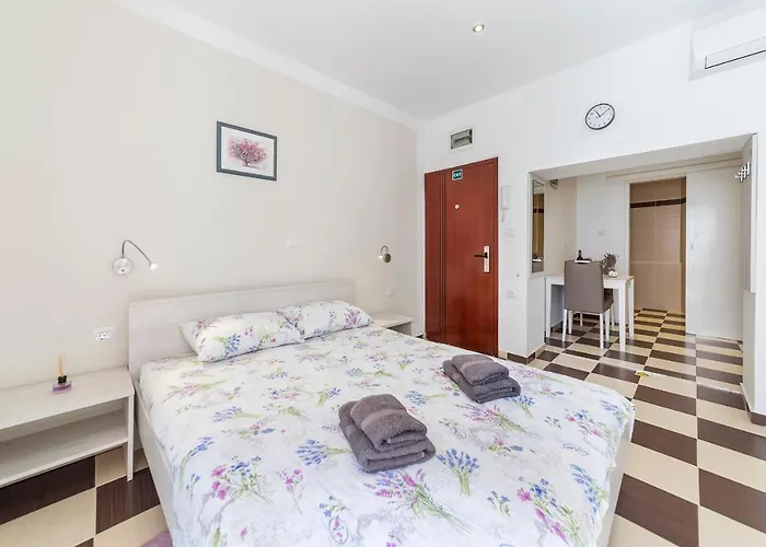 Rebic Apartament Pula